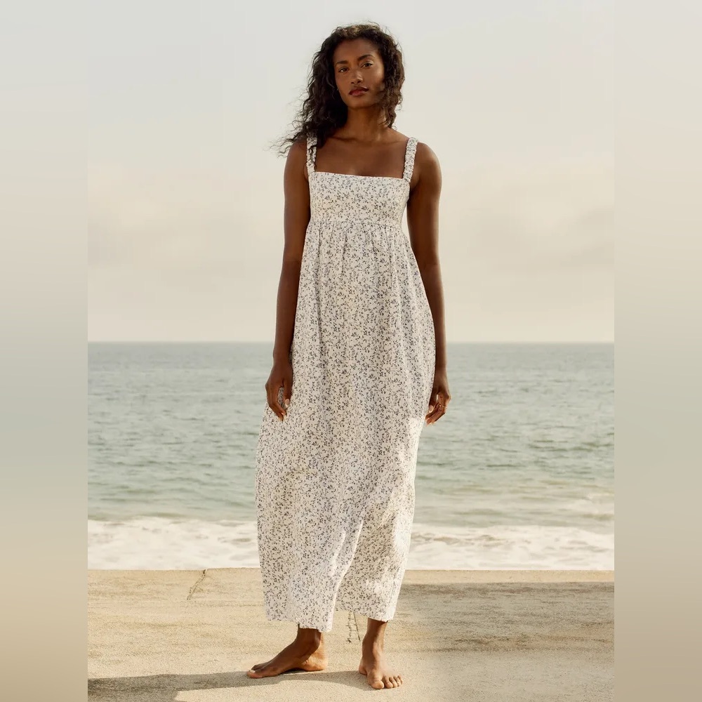 Reformation Tana Linen Maxi Dress in Canal Blue + White Floral Size Medium